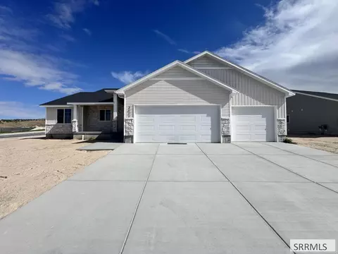 3032 Alexandre Dr, Pocatello, ID 83204