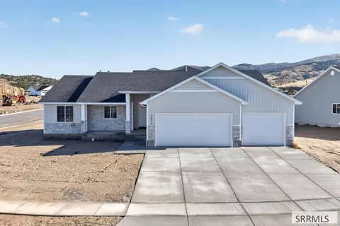 3032 Alexandre Dr, Pocatello, ID 83204