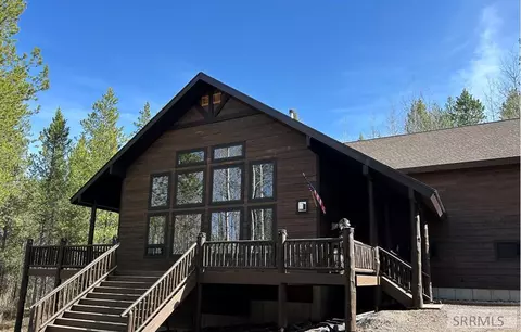 4375 Hannahs Xing, Ashton, ID 83420