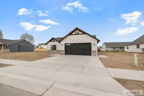 393 Camas St, Sugar City, ID 83448