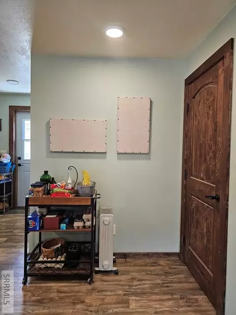 Entry Way - 24 Pickett Loop, Challis, ID 83226 photo 1 of 5