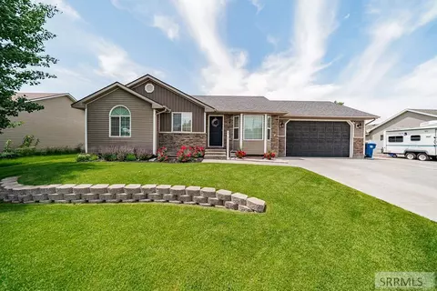 1507 Avon Ln, Idaho Falls, ID 83401