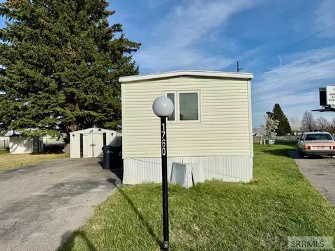 1760 Whispering Pine Dr, Idaho Falls, ID 83401
