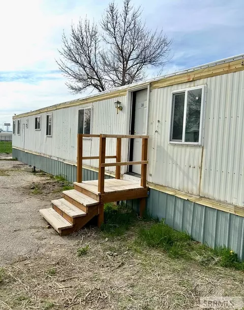 3570 S Yellowstone Hwy # 16, Idaho Falls, ID 83402