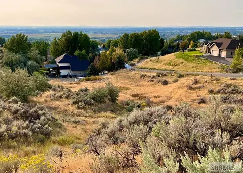 6852 S Ensenada Cir, Idaho Falls, ID 83406