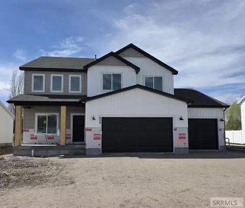 639 N Curlew Dr, Idaho Falls, ID 83406