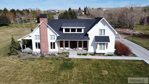 2155 S Foothill Rd, Ammon, ID 83401