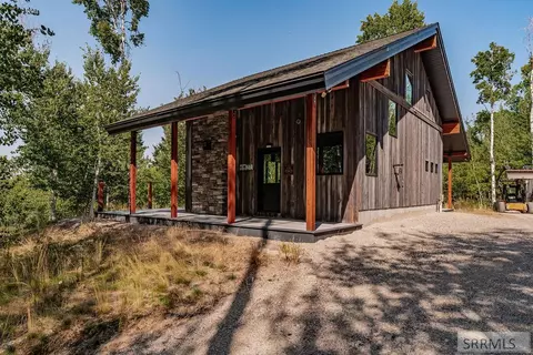 10468 Rig Ranch Rd, Rexburg, ID 83440