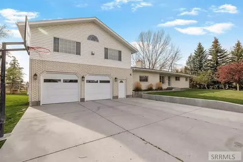 806 N 650 E, Basalt, ID 83218
