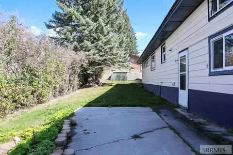 Exterior - 305 E 3rd S, Rexburg, ID 83440 photo 8 of 9