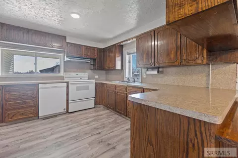 Kitchen - 3756 E 800 N, Rigby, ID 83442 photo 2 of 5