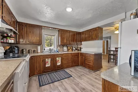 Kitchen - 3756 E 800 N, Rigby, ID 83442 photo 5 of 5
