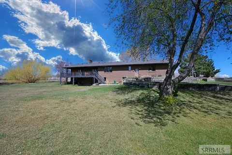 Exterior - 435 N 1500 E, Saint Anthony, ID 83445 photo 5 of 7