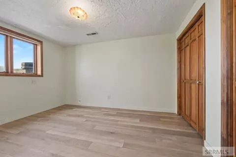 Bedroom - 435 N 1500 E, Saint Anthony, ID 83445 photo 5 of 7