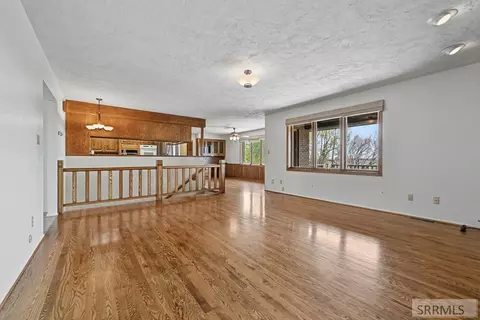Living - 435 N 1500 E, Saint Anthony, ID 83445 photo 5 of 9