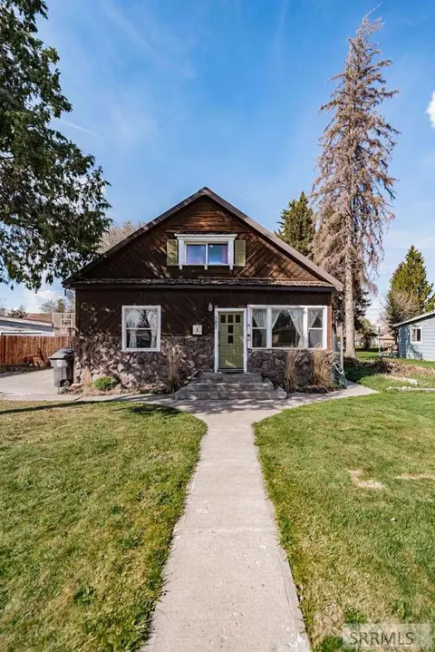 382 W 1st N, Rigby, ID 83442