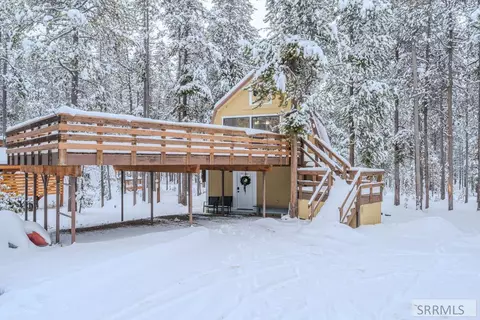 4214 Old Hwy 191, Island Park, ID 83429
