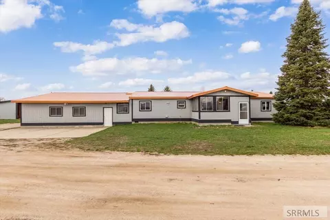 861 W Hwy 33, Tetonia, ID 83452