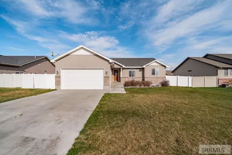 3780 Brighton Dr, Idaho Falls, ID 83401