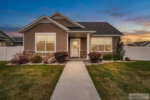 1963 Resilient Ln, Idaho Falls, ID 83404