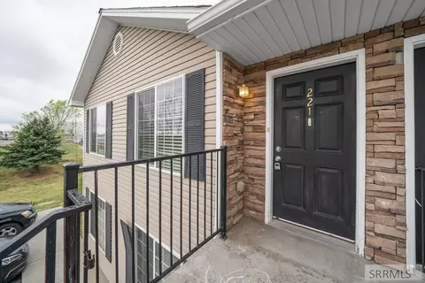 640 S 5th W #221, Rexburg, ID 83440