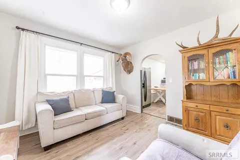 Living - 594 E 750 N, Firth, ID 83236 photo 1 of 1