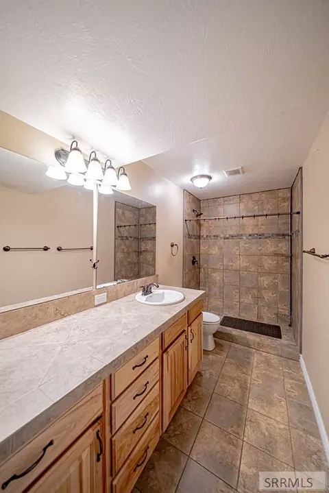 Bath - 195 N 3806 E, Rigby, ID 83442 photo 10 of 10