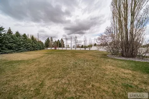 Exterior - 195 N 3806 E, Rigby, ID 83442 photo 14 of 15