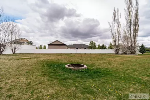 Exterior - 195 N 3806 E, Rigby, ID 83442 photo 15 of 15