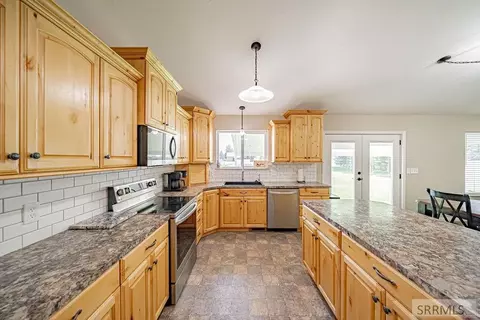 Kitchen - 4 N 3700 E, Rigby, ID 83442 photo 7 of 9