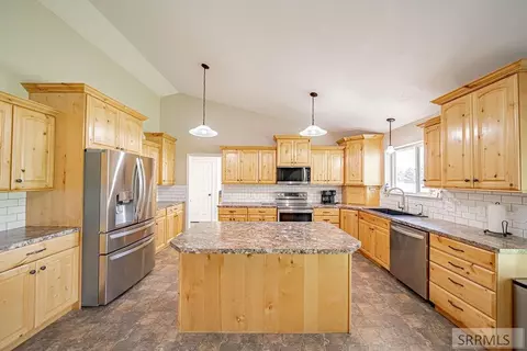 Kitchen - 4 N 3700 E, Rigby, ID 83442 photo 1 of 9