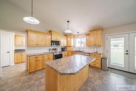Kitchen - 4 N 3700 E, Rigby, ID 83442 photo 6 of 9