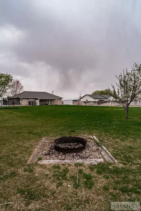 Exterior - 4 N 3700 E, Rigby, ID 83442 photo 10 of 12
