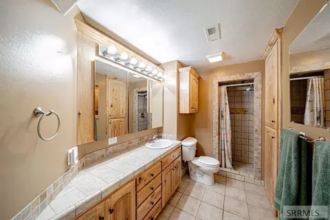 Bath - 4 N 3700 E, Rigby, ID 83442 photo 11 of 13