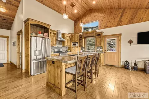 Kitchen - 3979 Hangmans Loop, Menan, ID 83434 photo 1 of 8