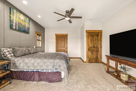 Bedroom - 3979 Hangmans Loop, Menan, ID 83434 photo 2 of 8