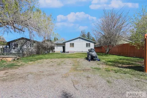 Exterior - 375 W 1 S, Rigby, ID 83442 photo 5 of 10