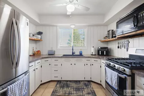 Kitchen - 375 W 1 S, Rigby, ID 83442 photo 1 of 3