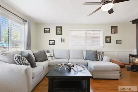 Living - 375 W 1 S, Rigby, ID 83442 photo 4 of 4