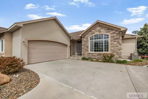 296 Tapitio Dr, Idaho Falls, ID 83401