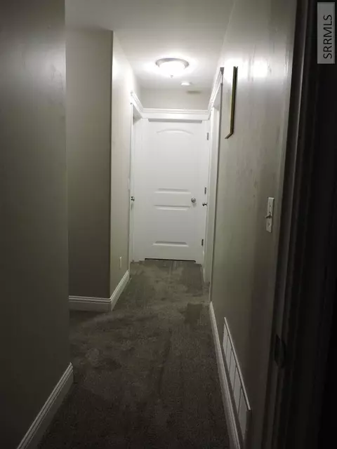 Entry Way - 605 Boulder St, Rigby, ID 83442 photo 3 of 7