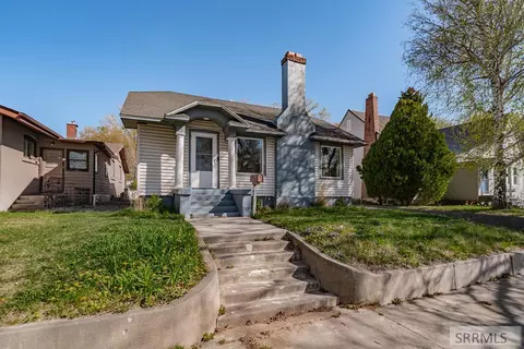 127 8th St, Idaho Falls, ID 83401