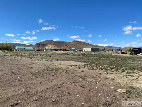 911 Custer St, Challis, ID 83226 photo 3