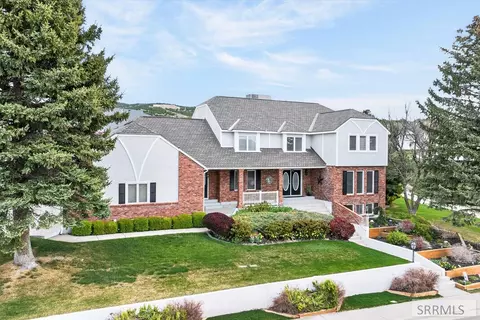 1916 Satterfield Dr, Pocatello, ID 83201