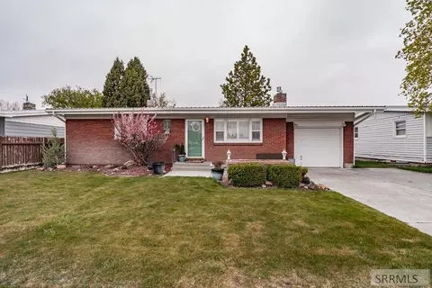 445 E 25th St, Idaho Falls, ID 83404