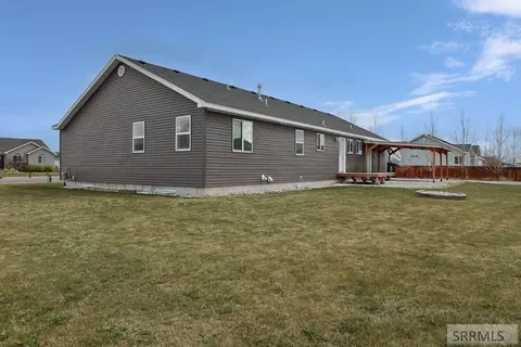 Exterior - 179 N 4032 E, Rigby, ID 83442 photo 3 of 5