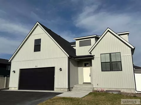 733 Rustic Rd, Pocatello, ID 83201