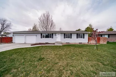 2290 Evans Ave, Idaho Falls, ID 83402