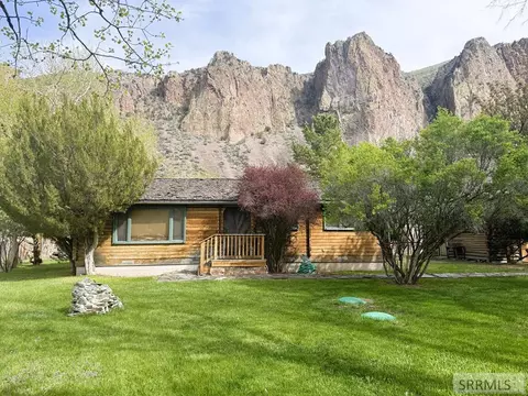 174 Blue Heron Dr, Salmon, ID 83467