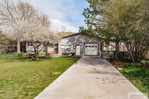 Exterior - 467 N 3 W, Rigby, ID 83442 photo 3 of 9